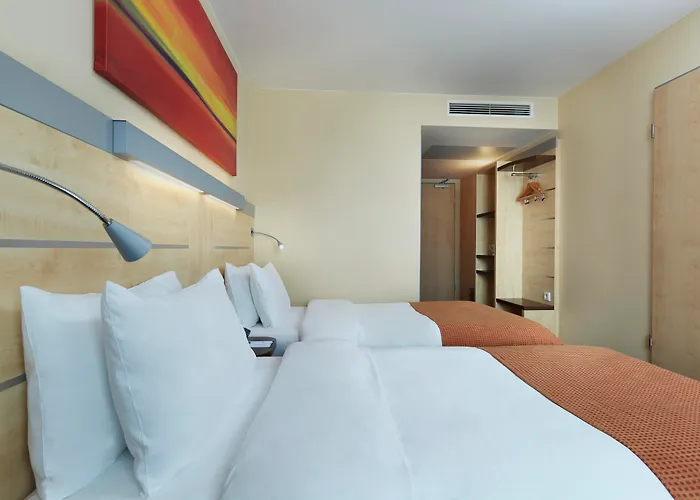 Holiday Inn Express Berlin City Centre WestSporthotels